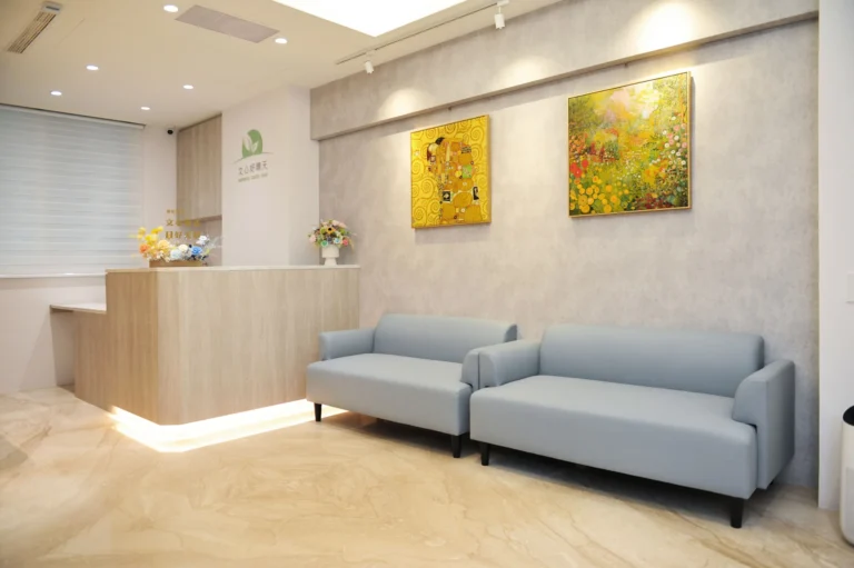 3台中文心好晴天身心科候診區