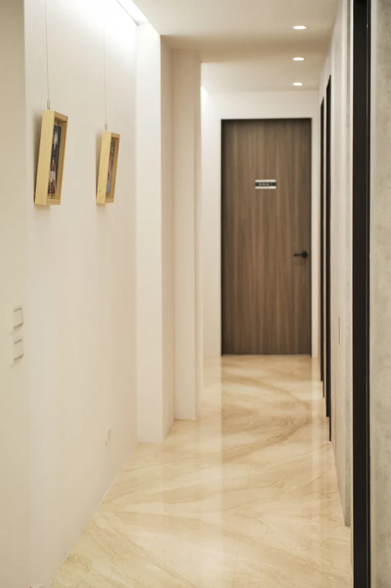 9台中文心好晴天身心科藝廊